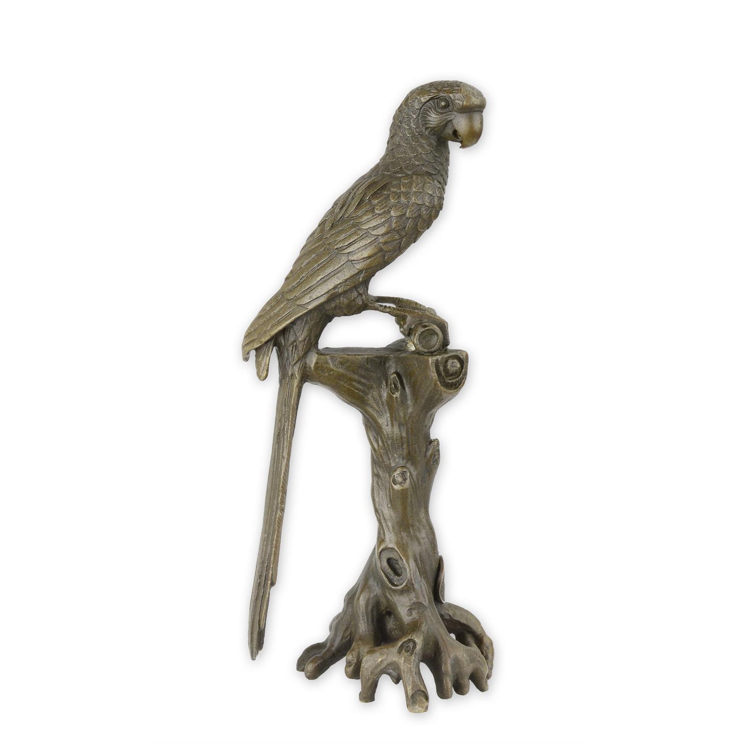 Decosite.com : A BRONZE SCULPTURE OF A MACAW